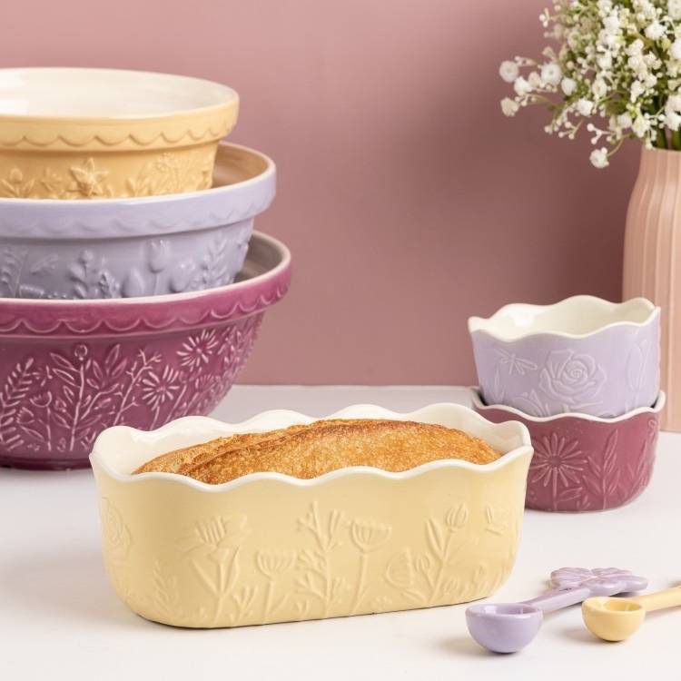 Mason Cash In The Meadow Forma na biskupský chlebíček, 22.5 cm, žlutá