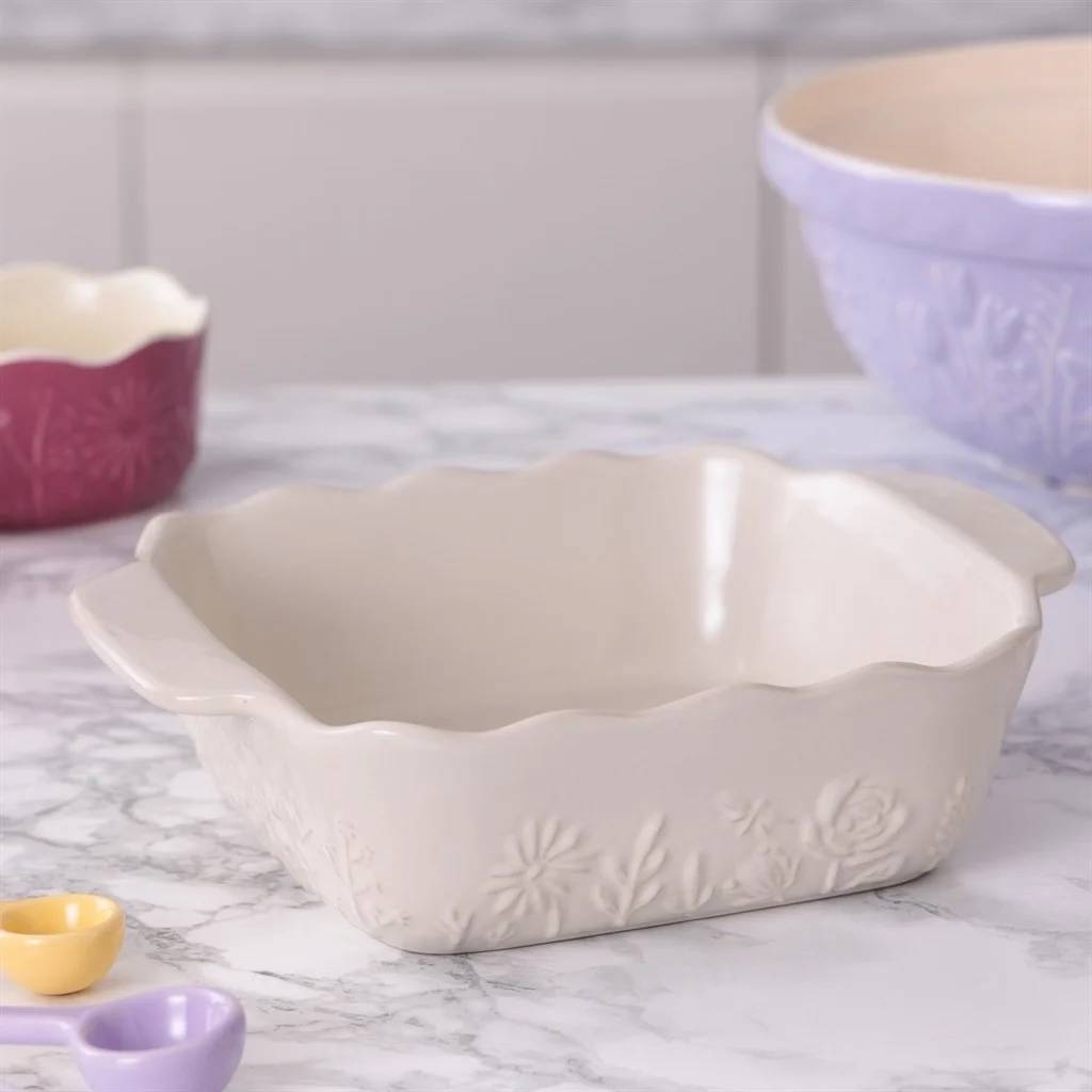 Mason Cash In The Meadow Zapékací mísa, 20 cm, krémová