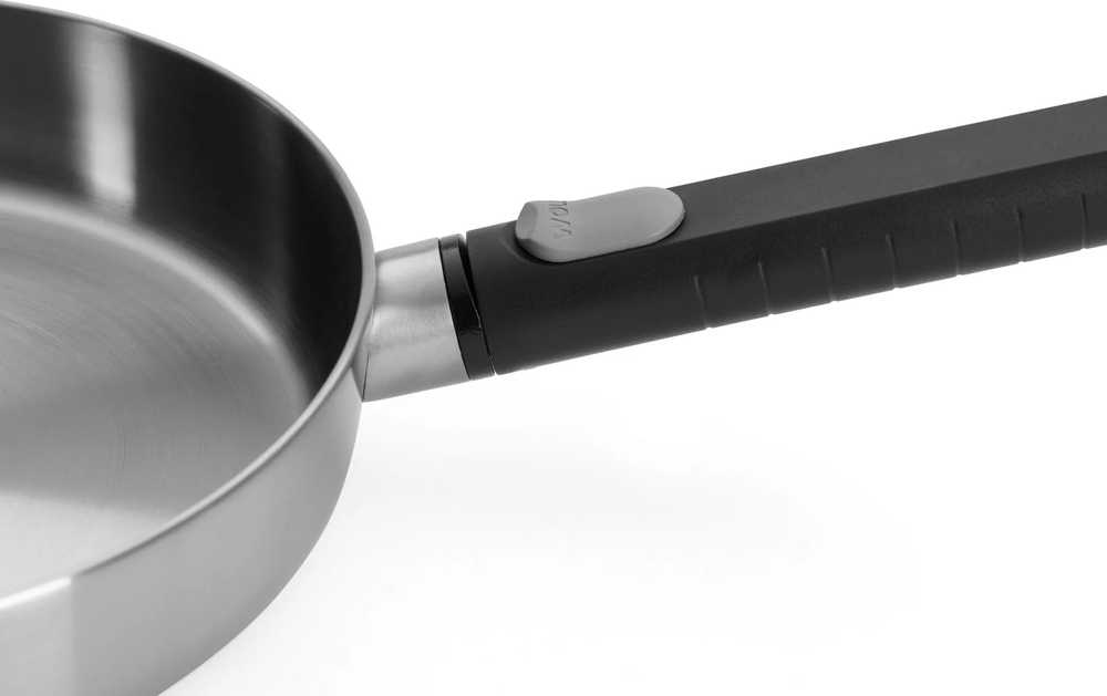Woll Logic Steel Nerezová pánev s odnímatelnou rukojetí, 24 cm