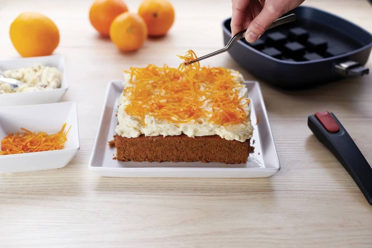 Woll Silikonová dortová vložka hranatá, 24 cm