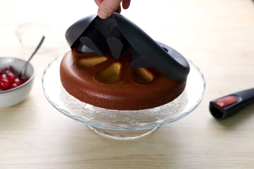 Woll Silikonová dortová vložka kulatá, 24 cm