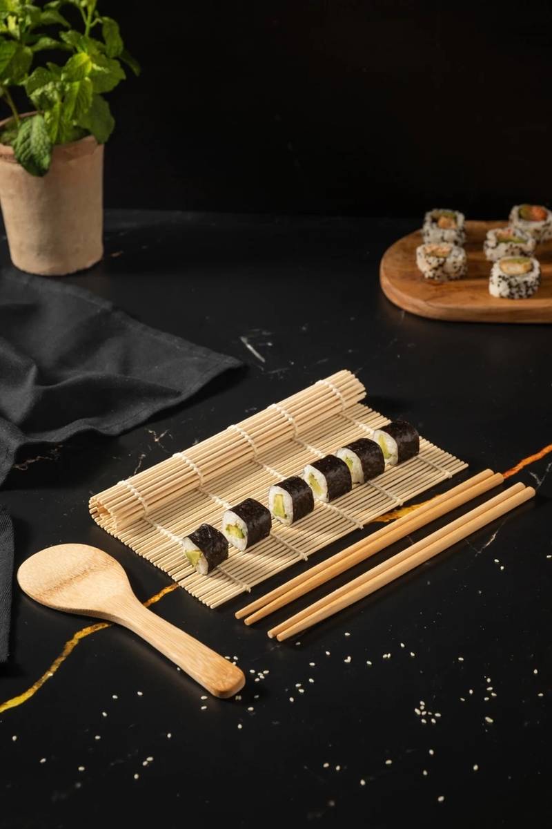 KitchenCraft World of Flavours Sada pro přípravu sushi, 4 ks